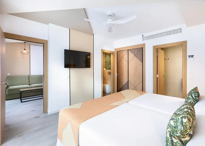 Riu Buenavista Szálloda 4*